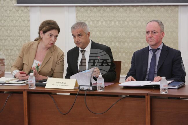 Парламент - Комисия по енергетика 