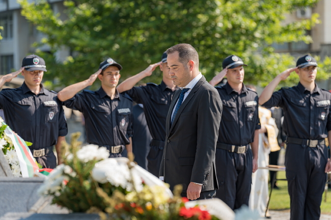 Министър Стоянов: Гражданите виждат в нас пазители на техния живот, здраве, имущество и права. Нека заслужим тяхната подкрепа