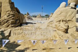 Бургас - фестивал на пясъчните скулптури