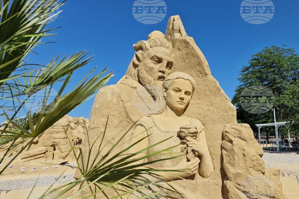Бургас - фестивал на пясъчните скулптури