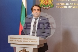 Министерски съвет - Асен Василев - брифинг