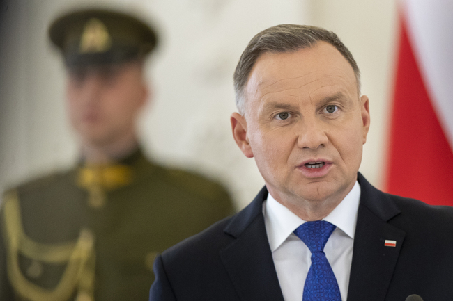 Полският президент Дуда ще обсъди следващата седмица с парламентарните сили сформирането на ново правителство