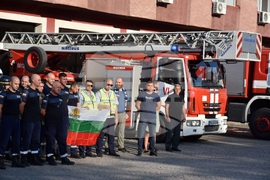 Пловдив - Протест на служители на пожарната и полицията