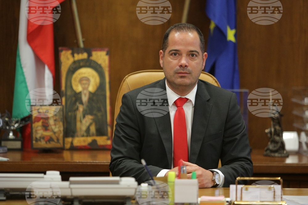 Interior Ministry Investigating Top-Level Corruption, Minister Says