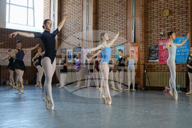 Бургас - балетна академия - "Sara-Nora master academy"