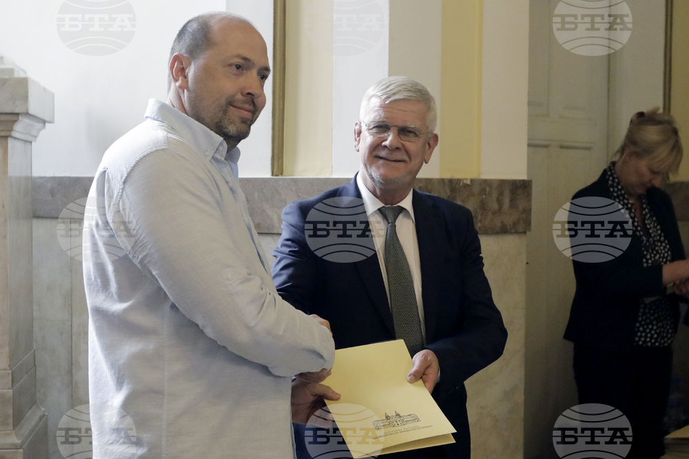 Кирил Вътев - кметове - договори