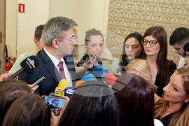 Народно събрание - Мустафа Карадайъ - брифинг