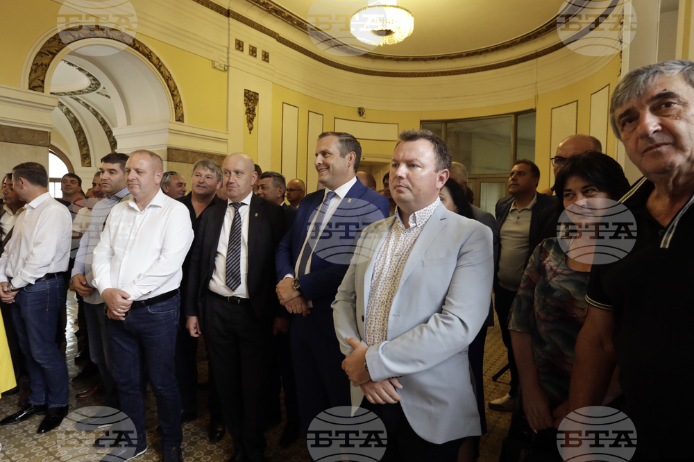 Кирил Вътев - кметове - договори