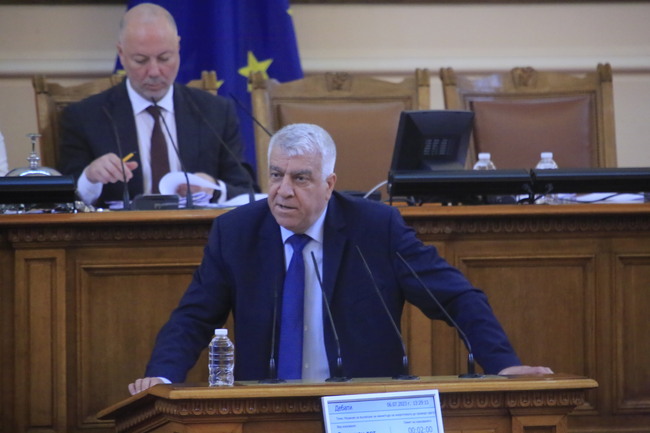 Проф. Гечев, БСП: Днес управляващите погребаха българската енергетика