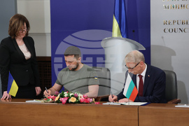 Министерски съвет - Володимир Зеленски - Николай Денков  - декларация за евроатлантическата интеграция на Украйна и меморандум за сътрудничество в областта на енергетиката - подписване