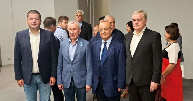 АБВ: Румен Петков и Владимир Маринов взеха участие в кръгла маса „Евразийски международен мултикултурен диалог“ в Истанбул