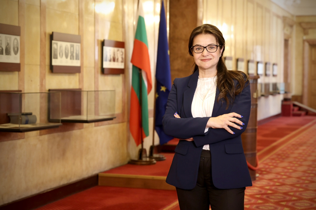    Повече от 15 младежи се включват в инициативата на заместник-председателя на парламента Росица Кирова за медицински специалисти за видинската болница