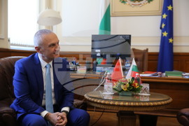 Никола Минчев - Илир Мета - среща