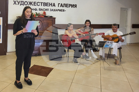 Самоков - изложба - Виктория Чипова