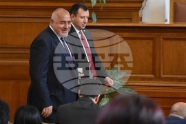 Парламент - парламентарен контрол