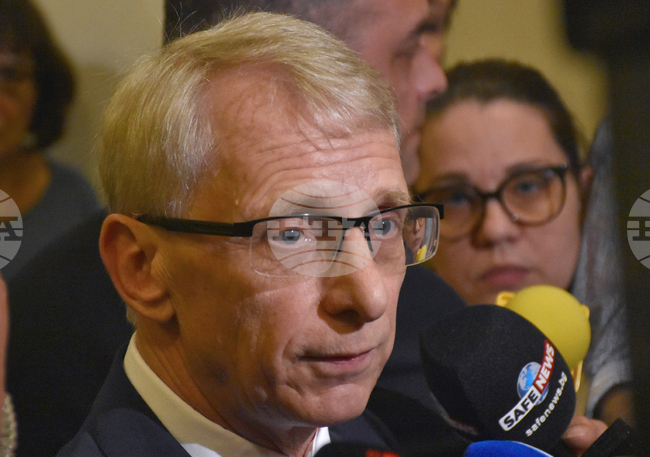 Парламент - Николай Денков - кулоари - изявление