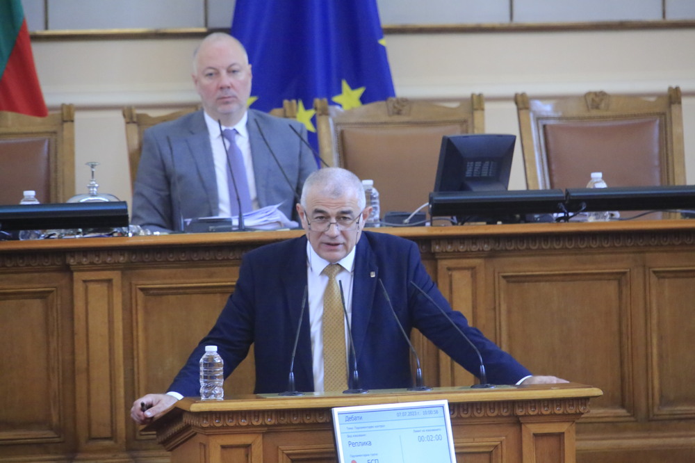 Георги Гьоков към акад. Денков: Затваряне на въглищните централи би било убийствен удар върху енергетиката