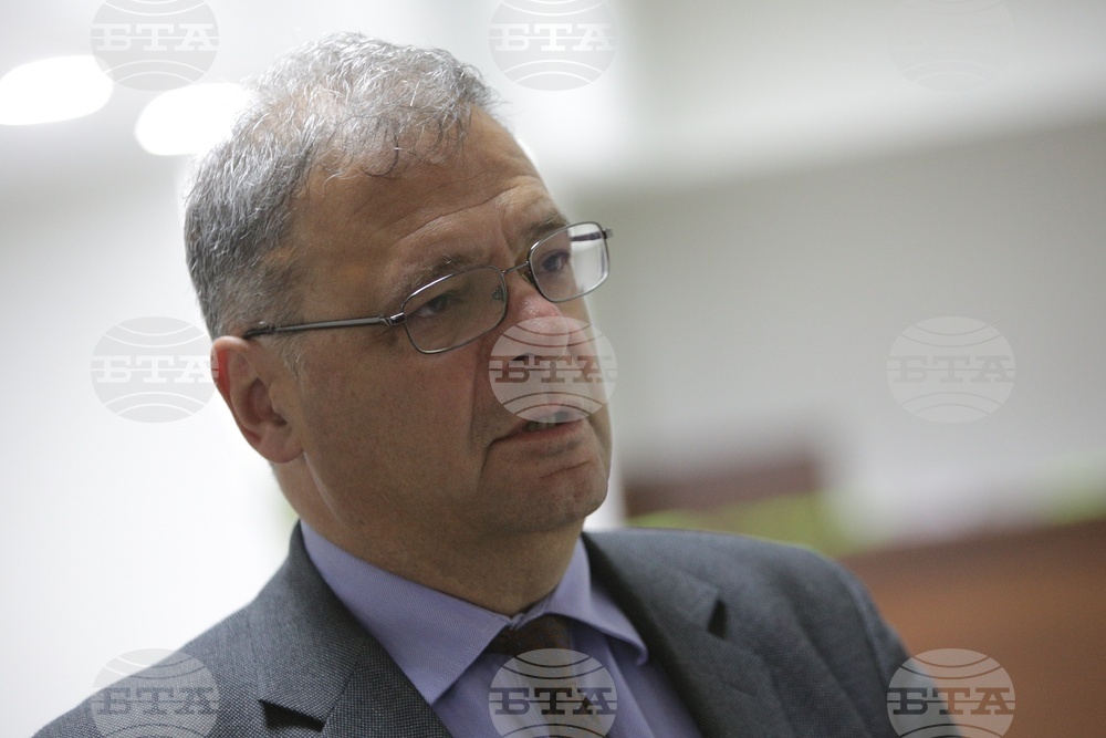 No Grounds for Concern of Pollution in Bulgaria after Kakhovka Dam Incident, Says Environment and Water Minister