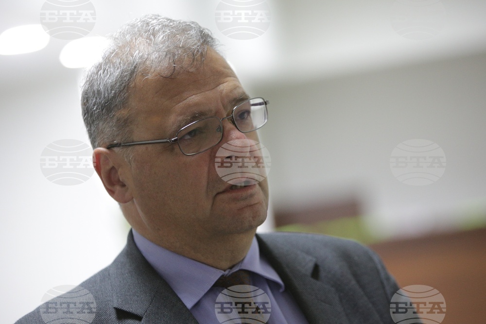 МОСВ - Юлиан Попов