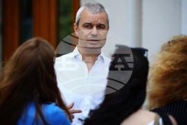 Парламент - Костадин Костадинов - пресконференция