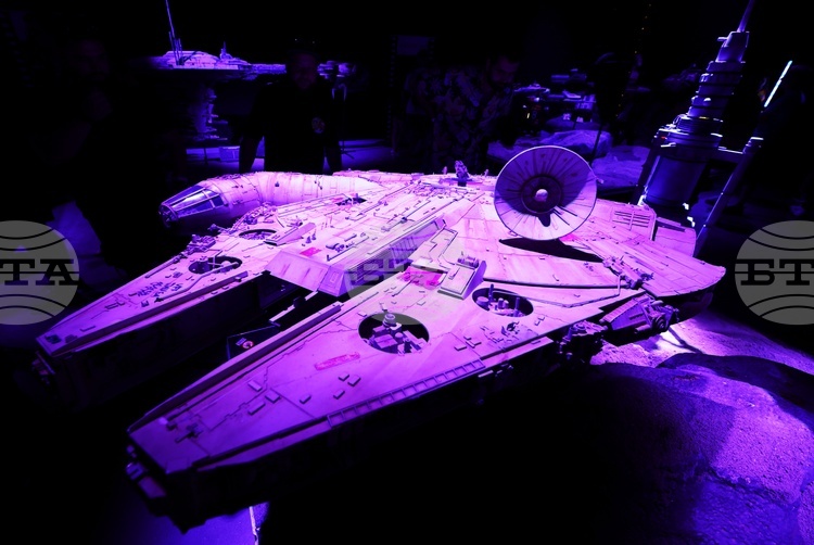 Китай разкри планове за космически самолетоносач който може да разполага