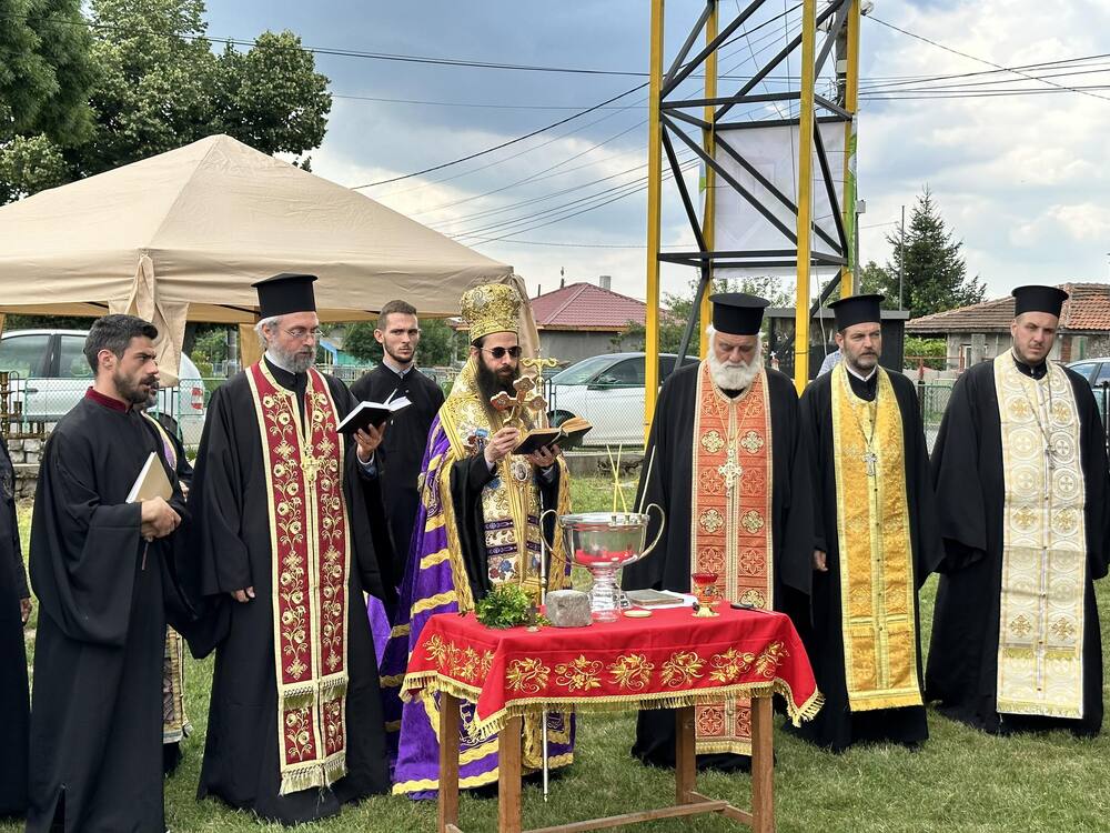 Община Хасково: Основният камък на нов православен храм бе положен днес в хасковското село Манастир