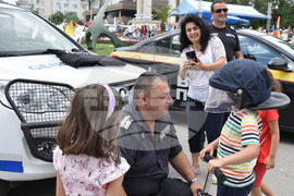 Варна - „С обич за децата в памет на бащите герои“