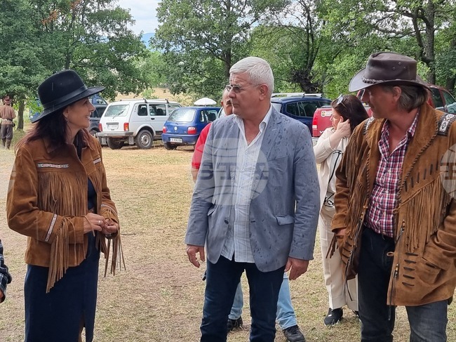 Село Горно поле - Кирил Вътев - фестивал