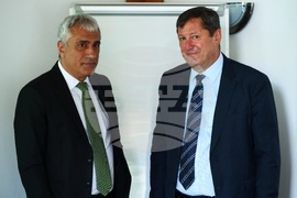 Институции - публични финанси - кръгла маса