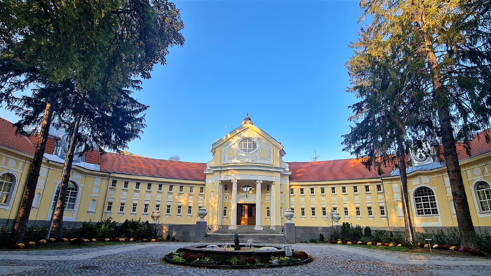 Столична община, район Банкя: Тони Димитрова, Братя Аргирови, Дара Екимова, Торино и Пашата, Поли Паскова и ретро автомобили за Горешляците в Банкя