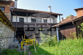 Разлог – Патокова къща – ремонт