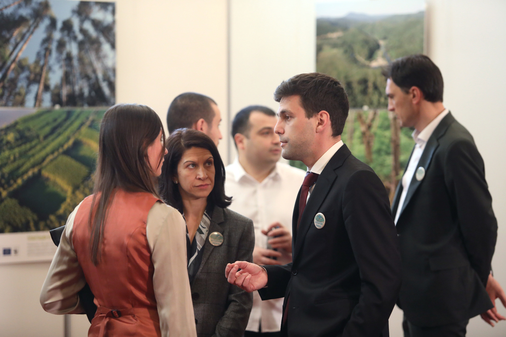 Парламент - Седмицата на гората - изложба - откриване