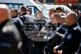 Възраждане - протест