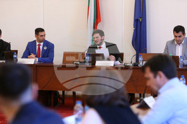 Комисия по електронно управление и информационни технологии
