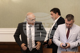 Парламент - Комисия за контрол над службите за сигурност