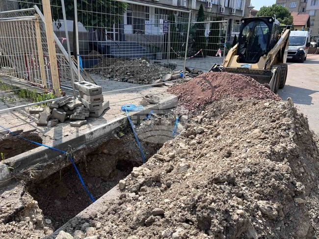 Нова канализационна мрежа ще бъде изградена по улица "Цанко Минков" в Казанлък