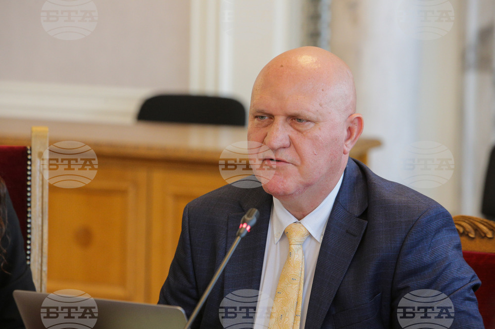 Парламент - Комисия по образованието и науката - Галин Цоков