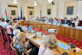 Кръгла маса - „Регулация на дивото и свободното къмпингуване“