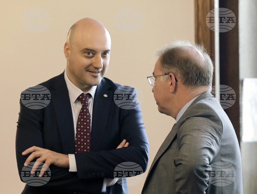 Парламент - Комисия по правни въпроси