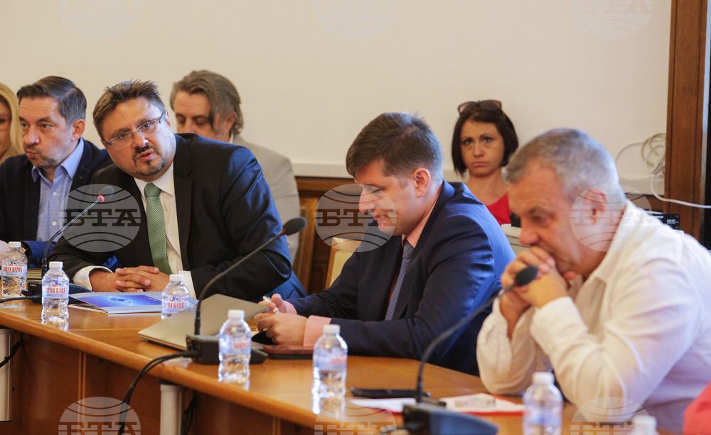 Парламент - Комисия по културата и медиите - Кирил Вълчев