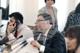 Парламент - Комисия по външна политика