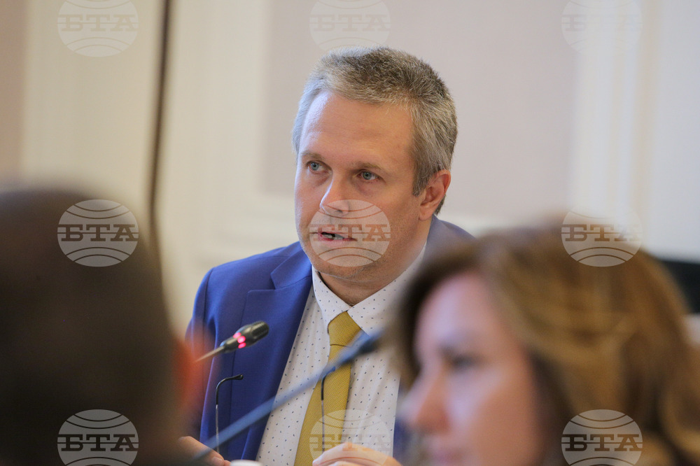 Парламент - Комисия по електронно управление и информационни технологии - Александър Йоловски