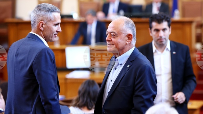 Andrey Gurov Expected to Announce Presidential Bid in Coming Days, Democratic Bulgaria MP Atanassov Says
