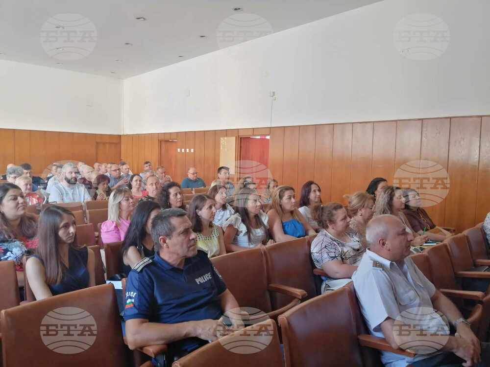 От Районен център 112 - Бургас отчитат значителен спад в недействителните обаждания