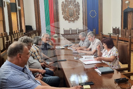 Плевен - комисия - композиция „Двете сърнета"