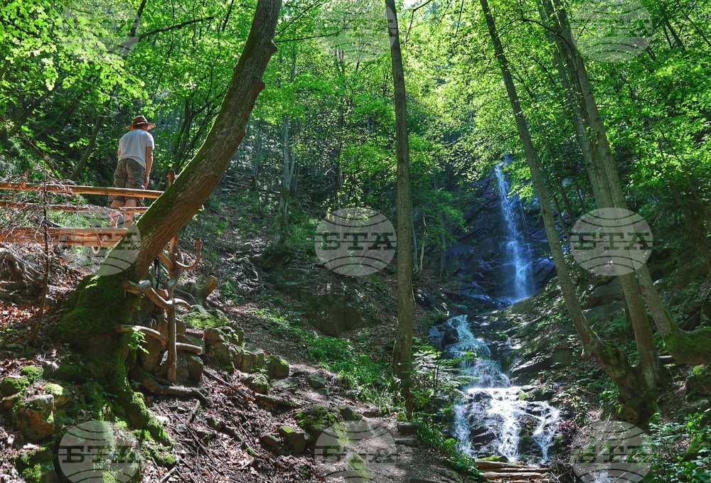 Село Костенец - Рила планина