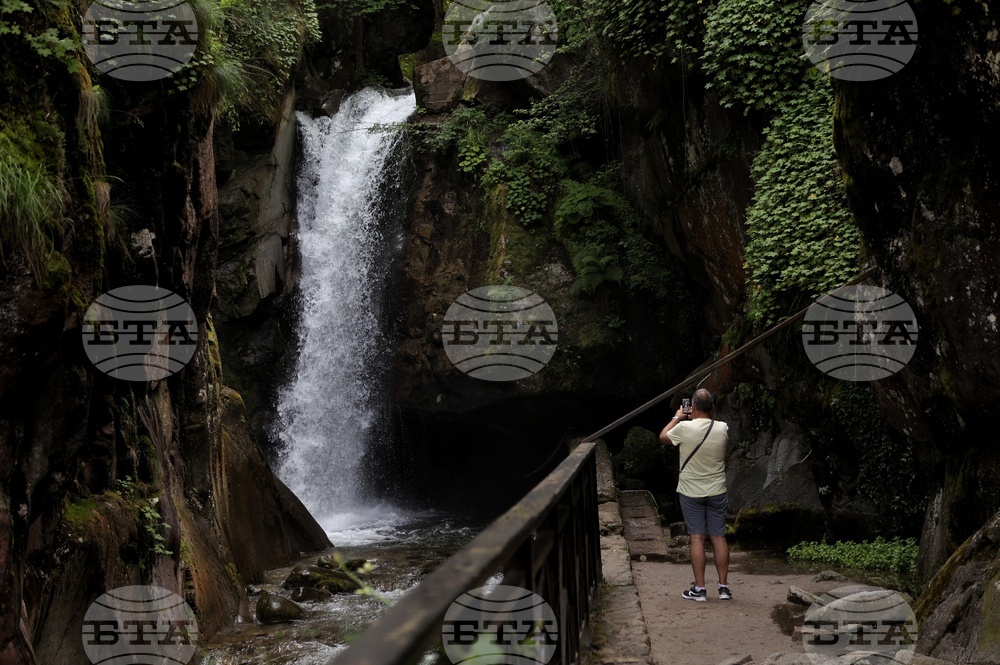 Село Костенец - Рила планина - Костенски водопад