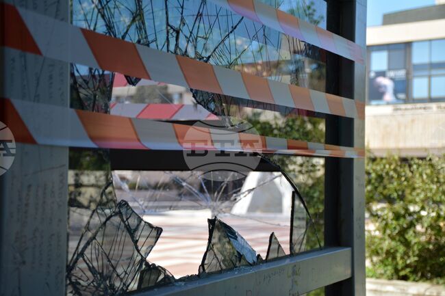 Благоевград - асансьор - вандалска проява