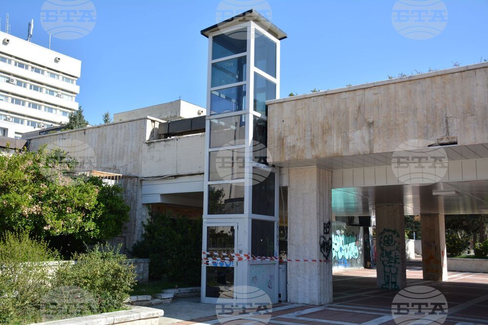 Благоевград - асансьор - вандалска проява