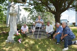 Сърбия - Село Божица - поручик Генчо Неделчев - почит